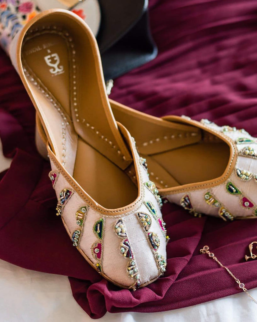 Date Night : Juttis - Payal Singhal X Fizzy Goblet