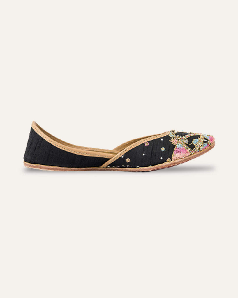 Nazar + Anklets : Juttis - Tribe X Fizzy Goblet
