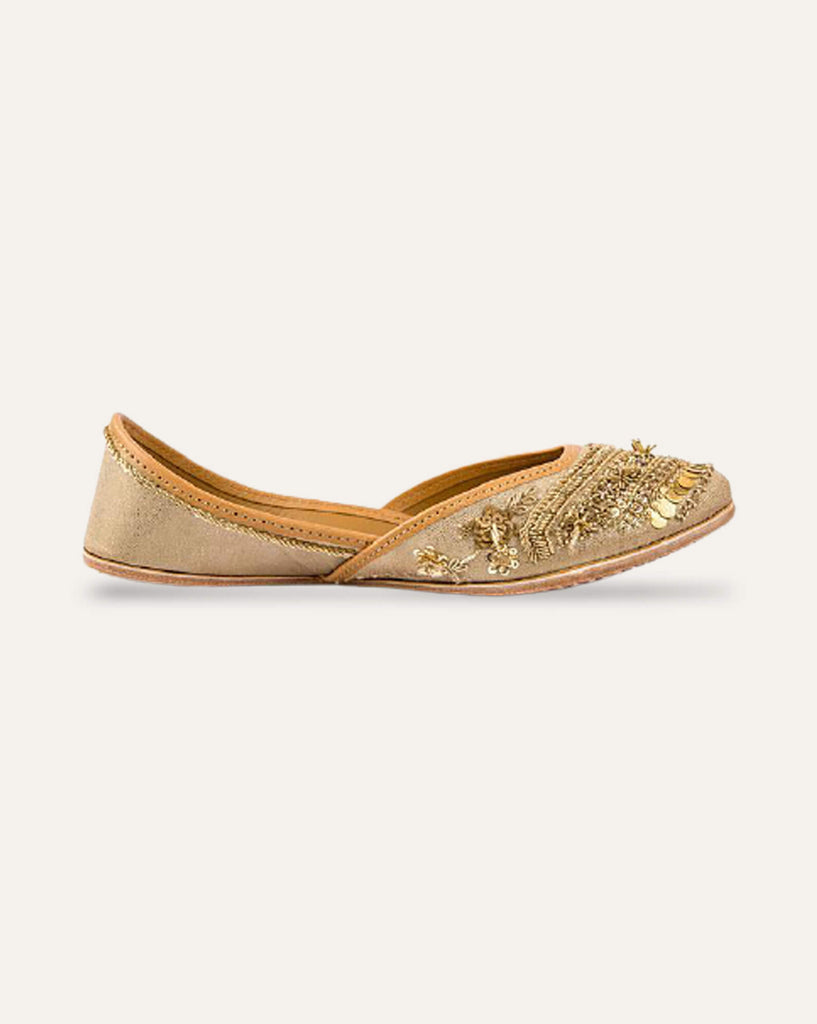 All that Glitters : Juttis