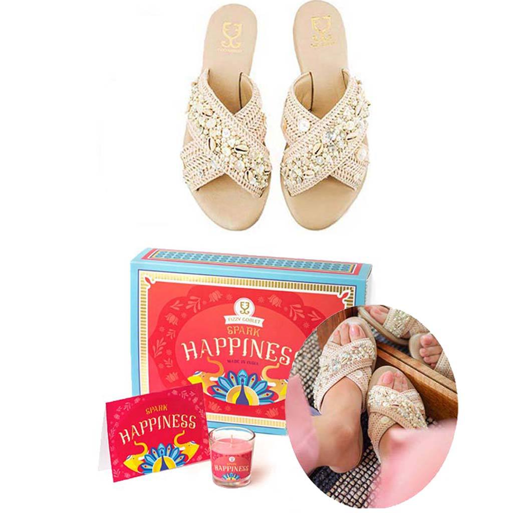 White Sands + Candle -  Festive Gift Box - Fizzy Goblet