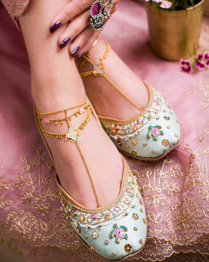 Baadal + Anklets : Juttis - Tribe X Fizzy Goblet