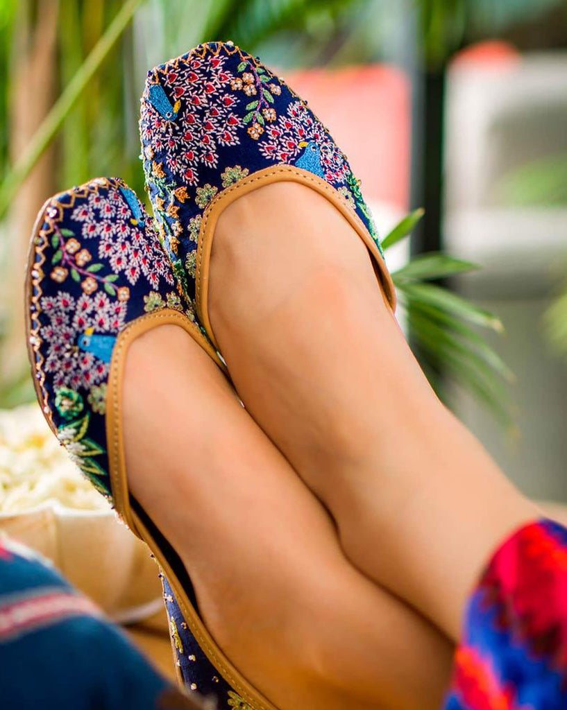 Bageecha : Juttis - Rahul Mishra X Fizzy Goblet