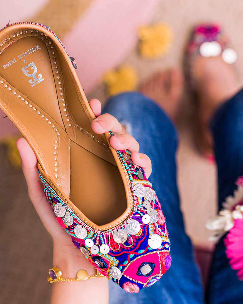 Bohemian Romance : Juttis - Payal Singhal X Fizzy Goblet