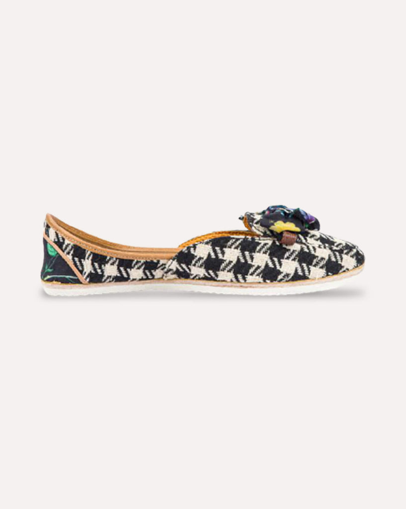 Checkmate- Loafers