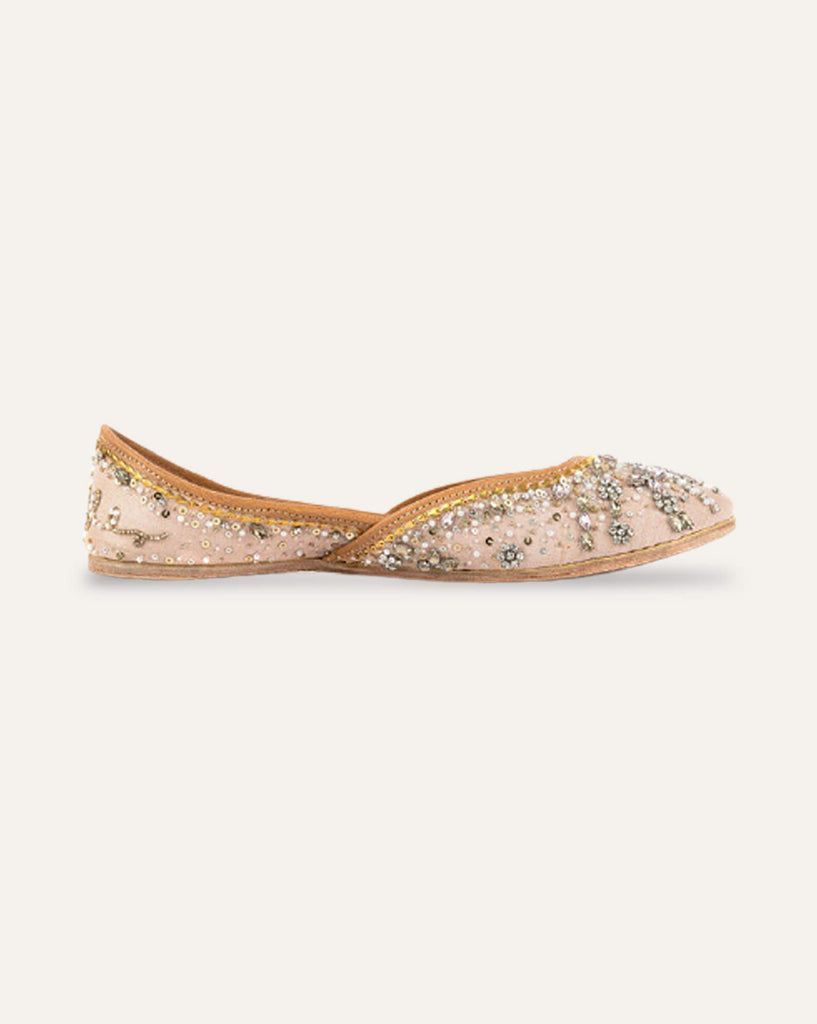 Love Story Box - Picture Perfect Juttis