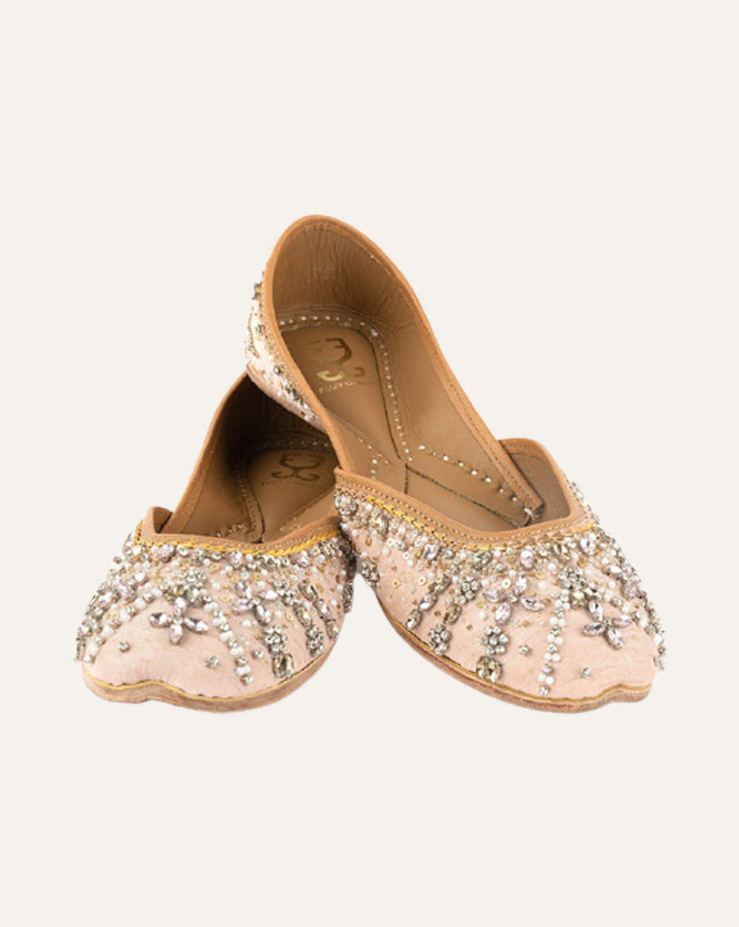 Love Story Box - Picture Perfect Juttis