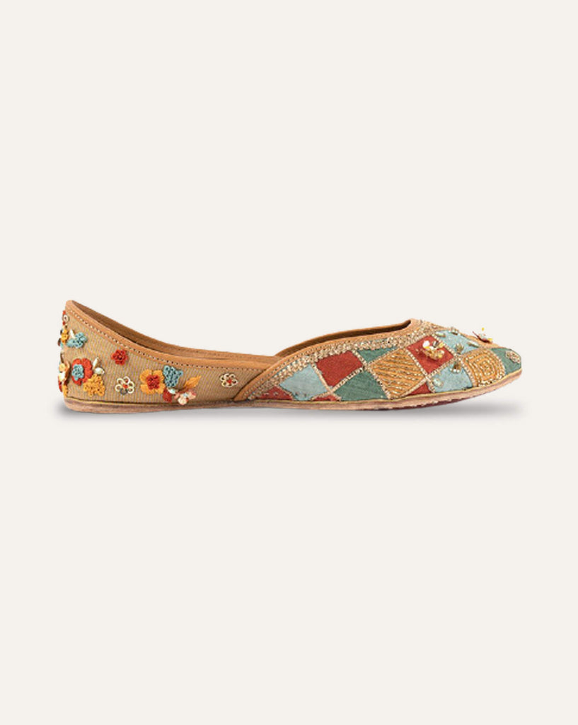 Patch made in heaven : Juttis