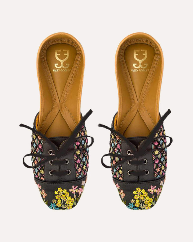 Dark Beauty : Sneakers