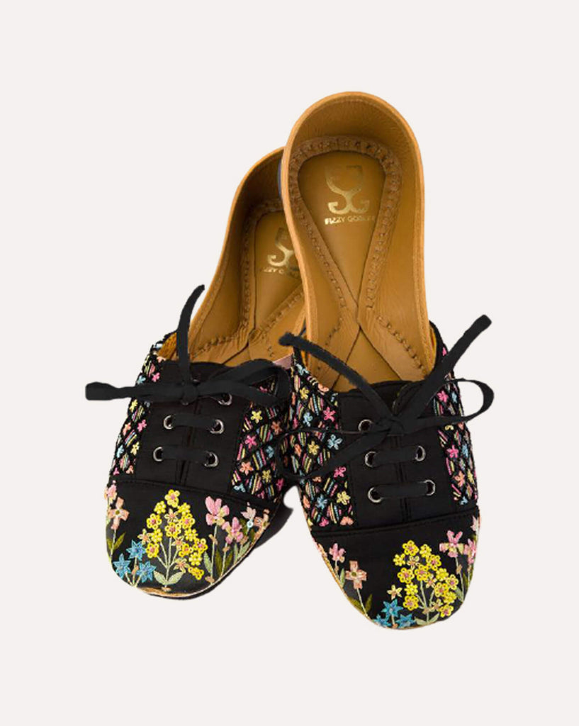 Dark Beauty : Sneakers