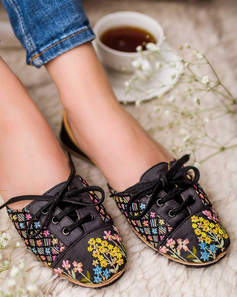Dark Beauty : Sneakers