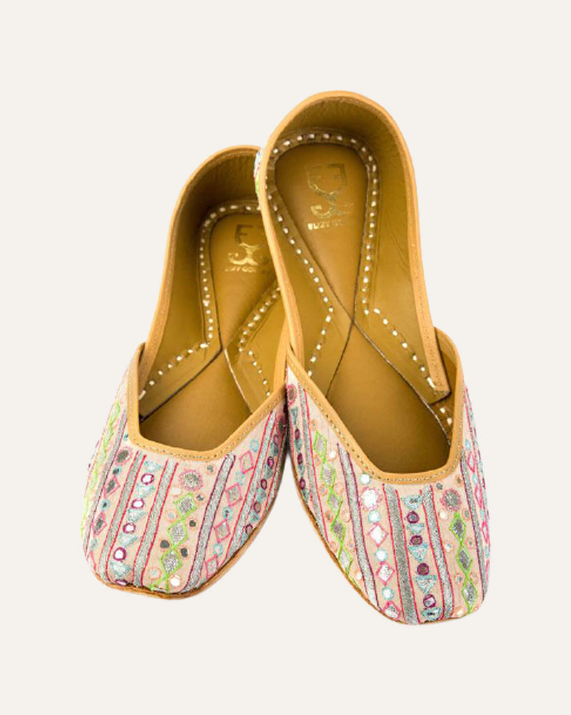 Shooting Star : Juttis
