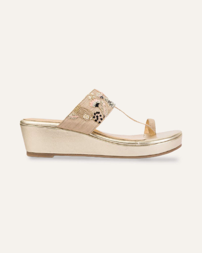 Grande : Kolha Wedge - Payal Singhal X Fizzy Goblet