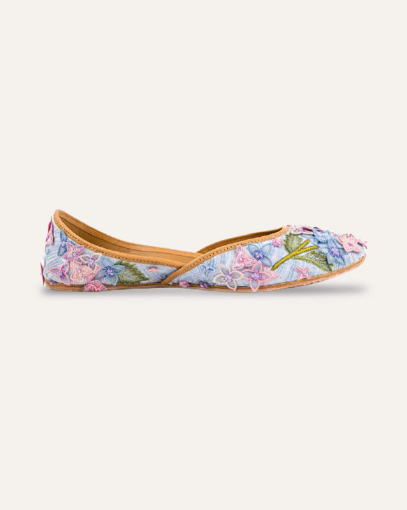 Khwaabeeda : Juttis - Rahul Mishra x Fizzy Goblet