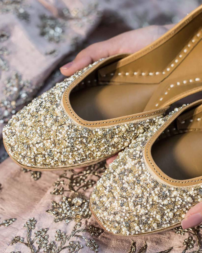 GlitterBomb : Juttis - Payal Singhal X Fizzy Goblet