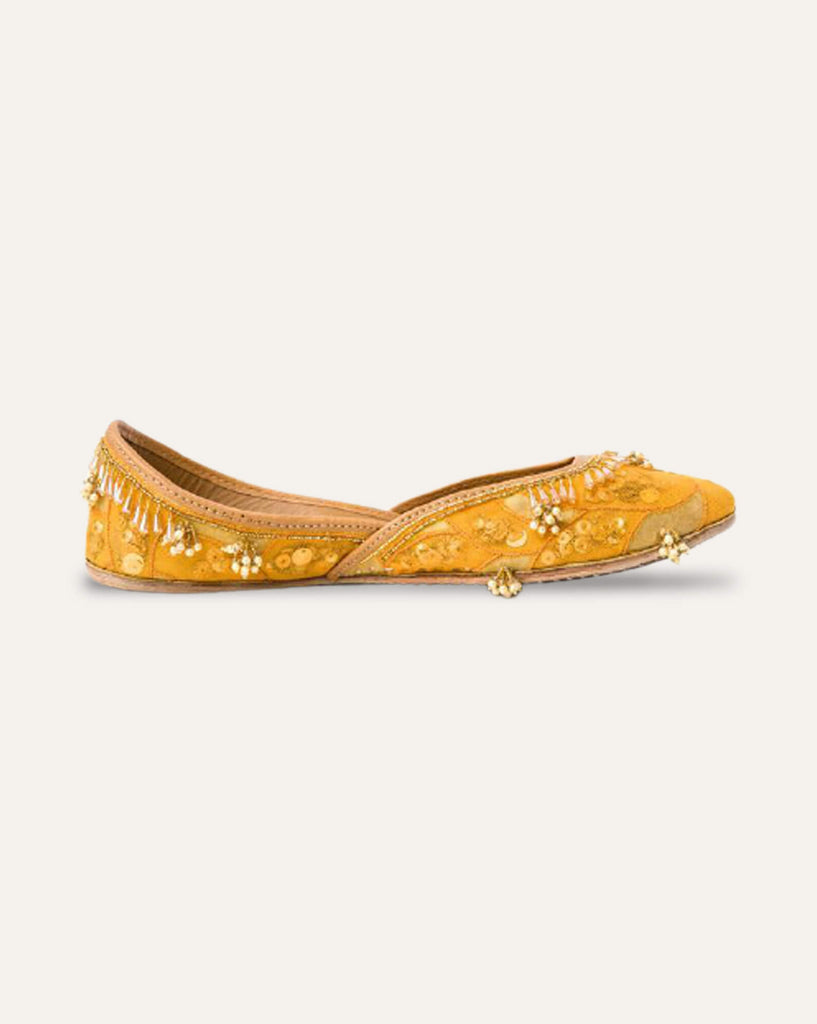 Good as Gold : Juttis