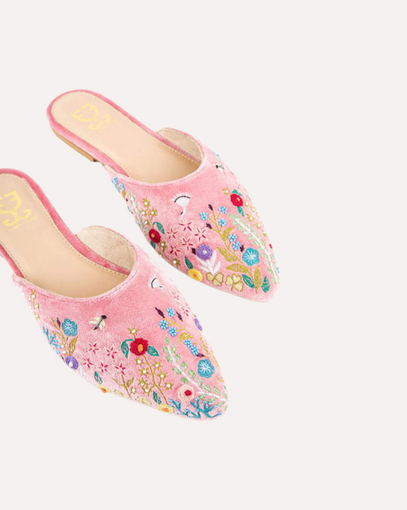 Happiness : Mules