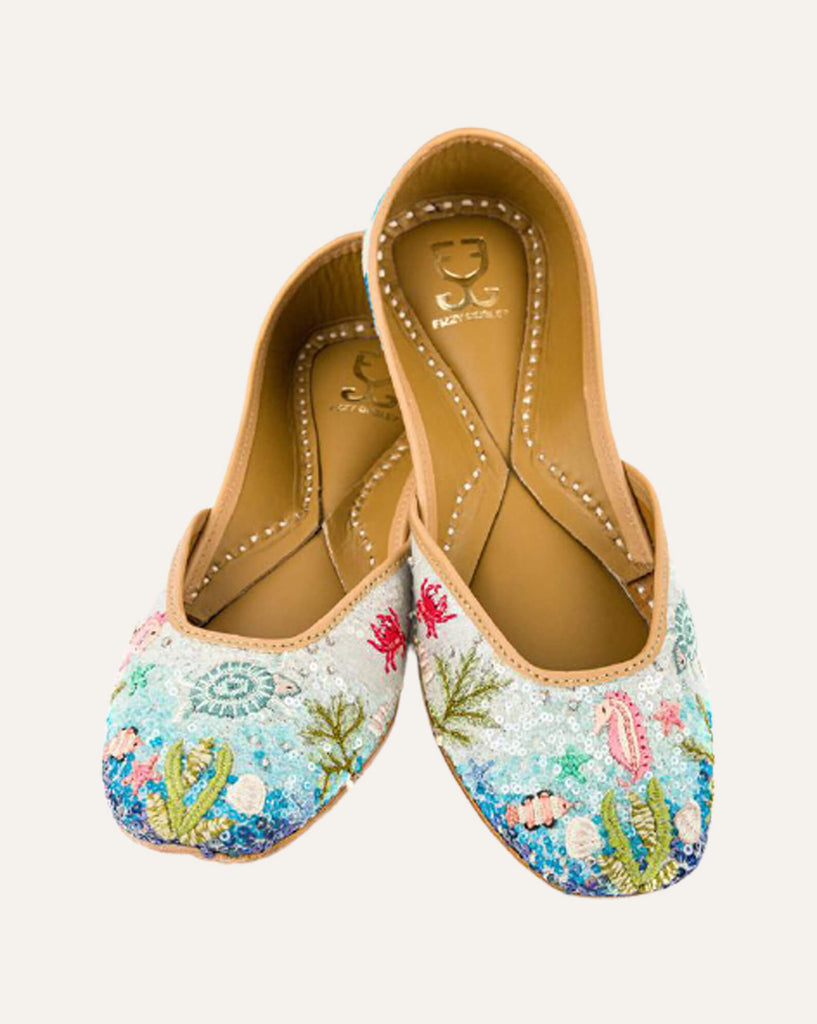 Ocean Drive : Juttis