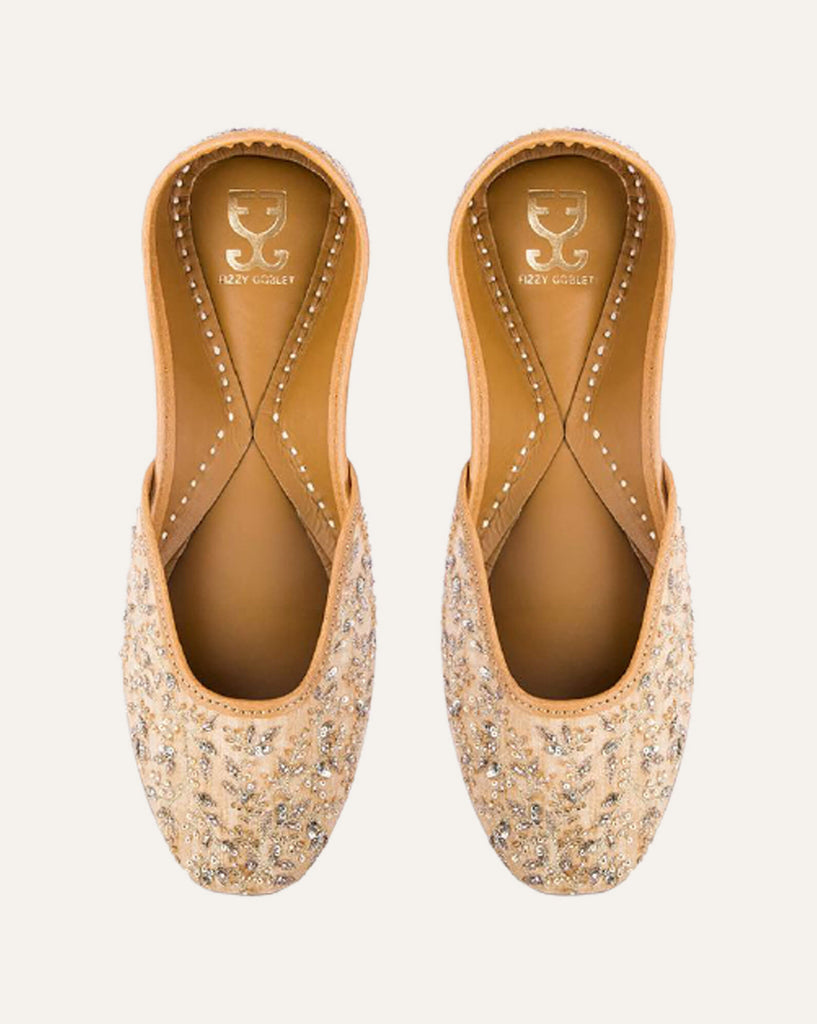 A Star is Born : Juttis