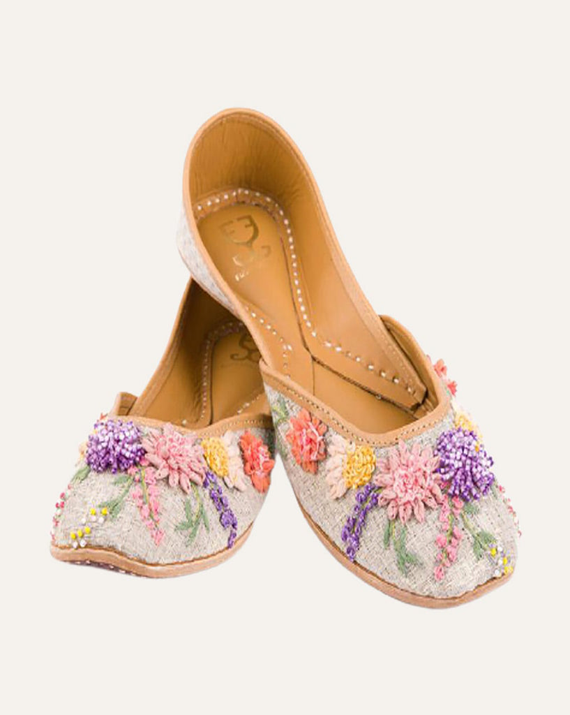 Take a Rain Bow : Juttis