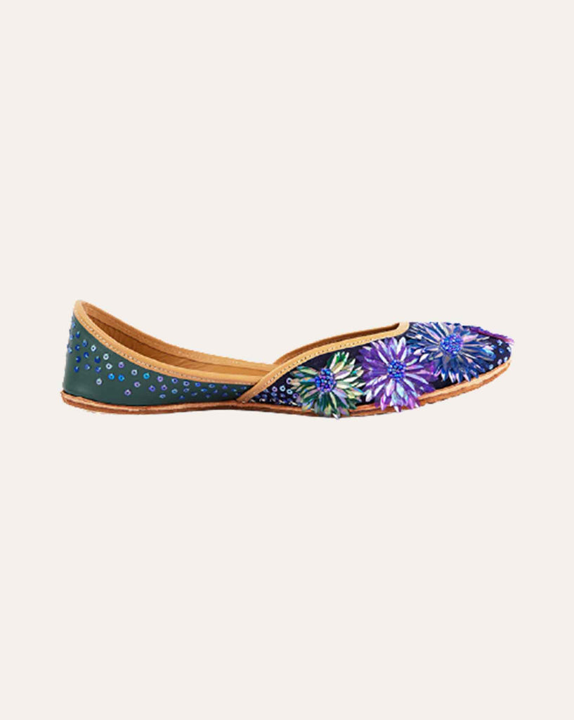 Pandora : Juttis