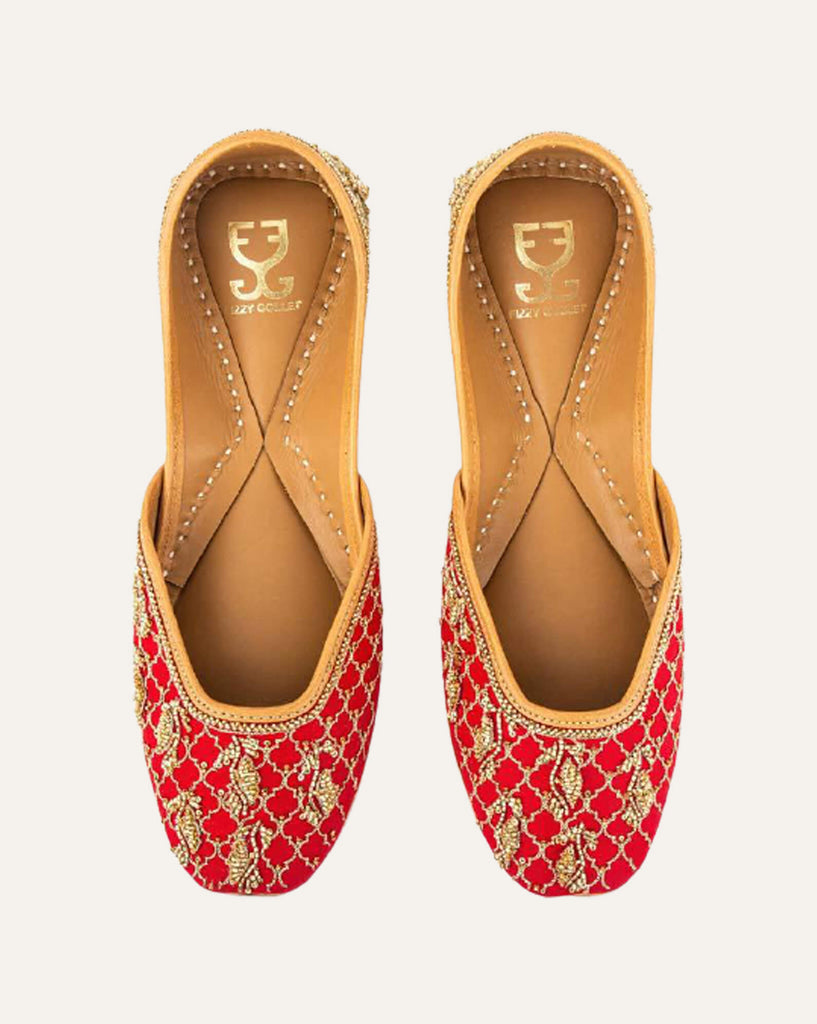 Lady in Red : Juttis