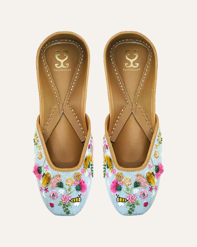 Queen Bee Hustle : Juttis